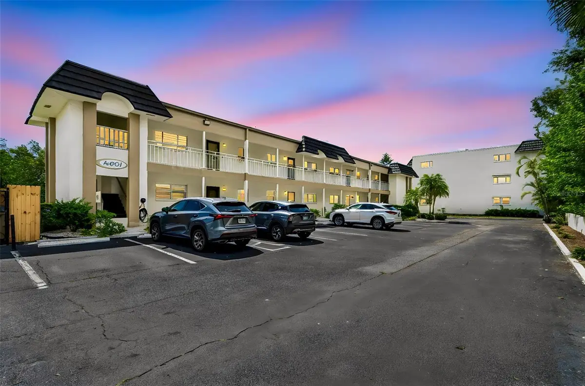 4601 CHANCELLOR ST NE #146, St Petersburg, FL 33703