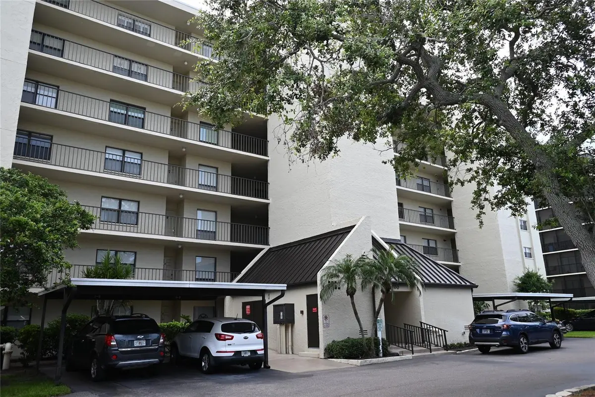2700 COVE CAY DR #1-4G, Clearwater, FL 33760