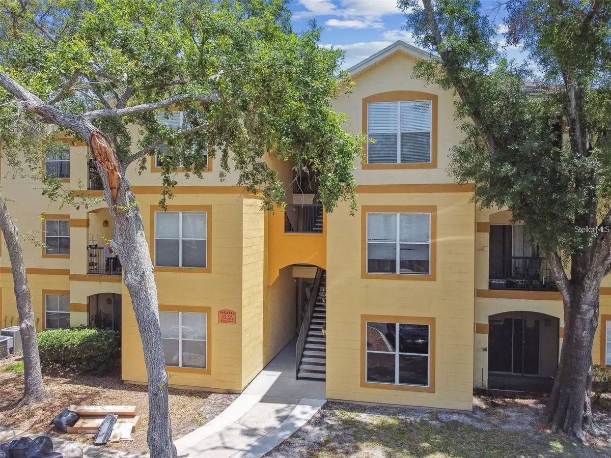 5606 PINNACLE HEIGHTS CIR #306, Tampa, FL 33624
