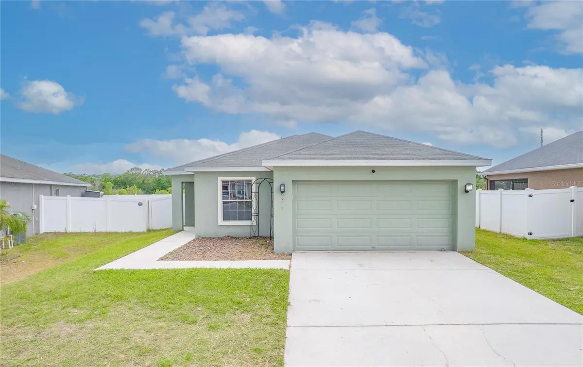 6517 BAYSTON HILL PL, Zephyrhills, FL 33541