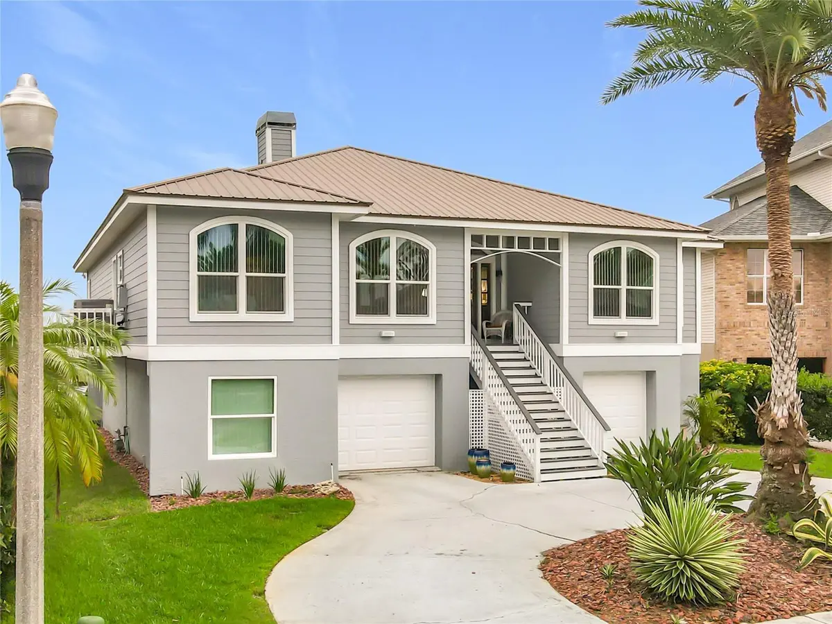 2021 NORTH POINTE ALEXIS DR, Tarpon Springs, FL 34689