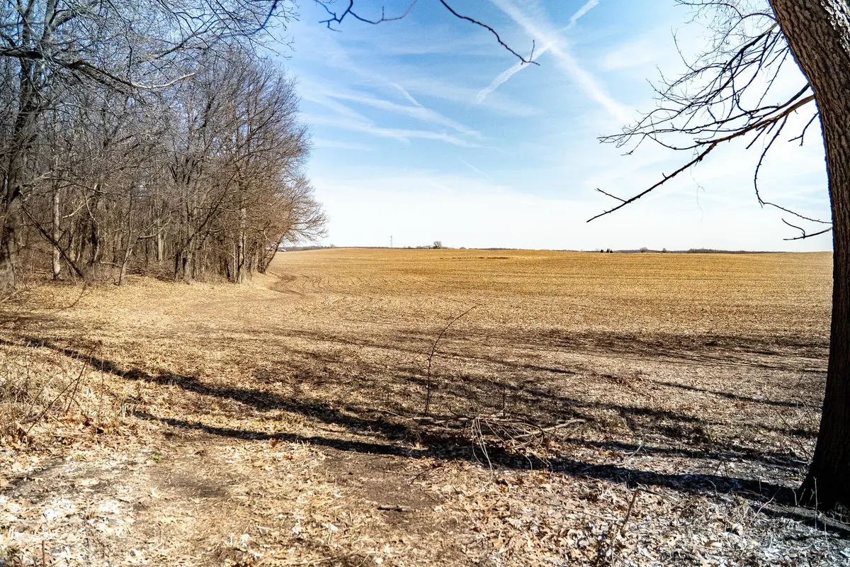 0 Holly RD, Fulton, IL 61252