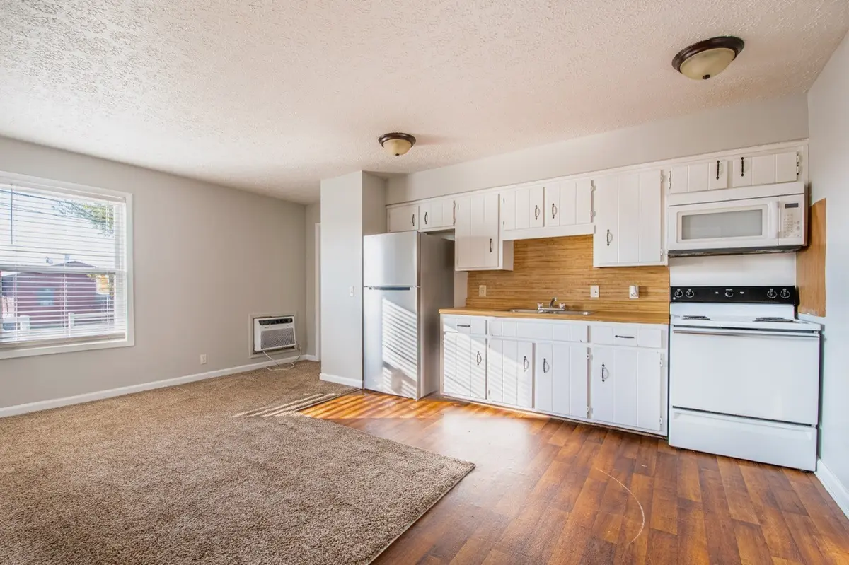 1059 Woods Ferry Rd #6, Gallatin, TN 37066