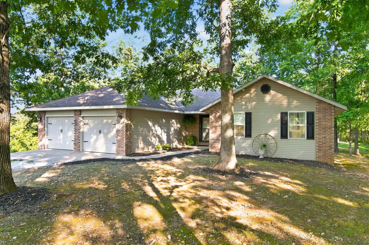 1329 S State Highway Uu, Chadwick, MO 65629