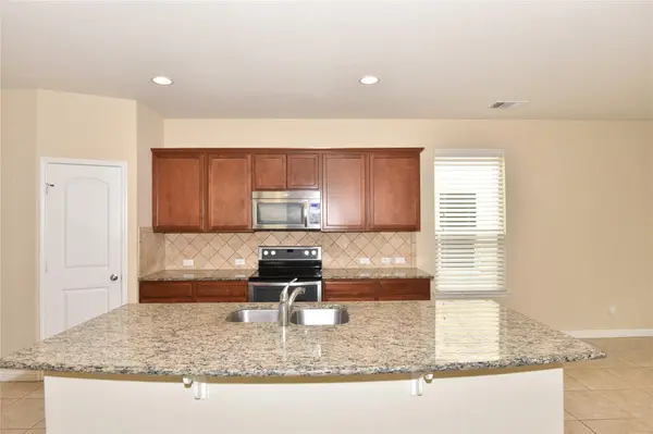 3913 Dover Ferry XING, Austin, TX 78728