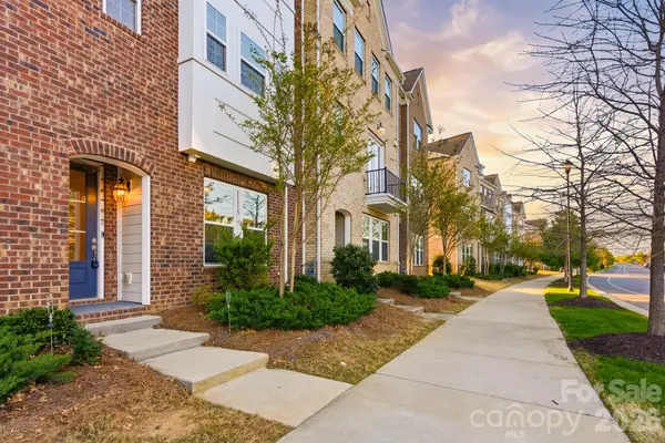 11515 Red Rust LN, Charlotte, NC 28277