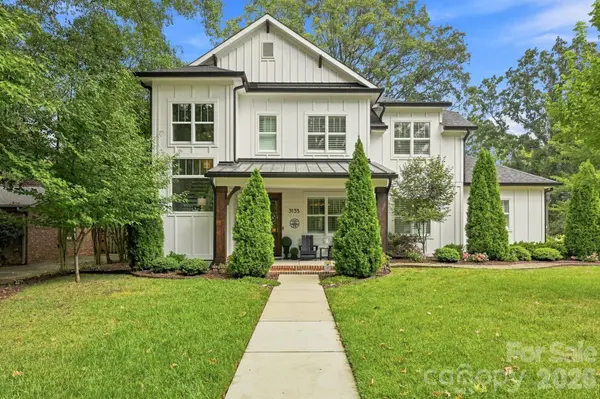 3135 E Ford RD, Charlotte, NC 28205