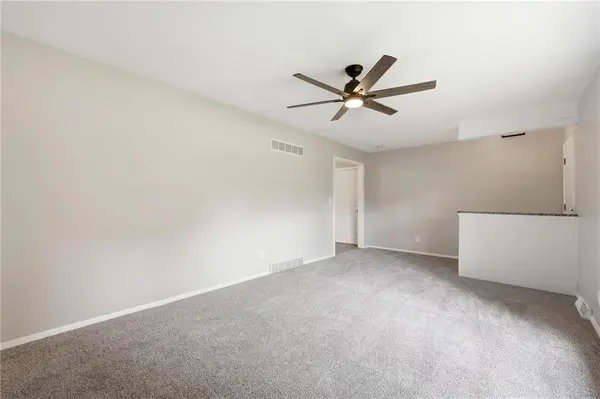 604 S Hickory ST, Gardner, KS 66030