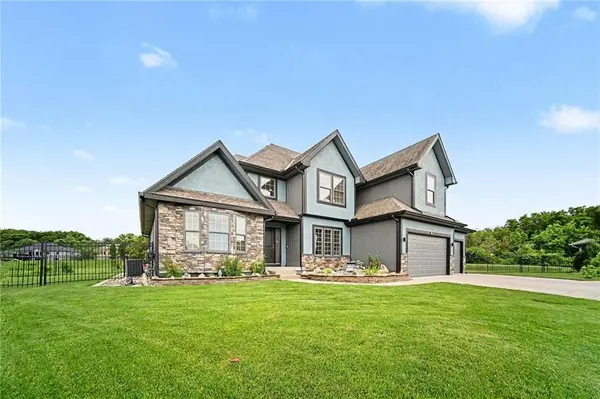 3221 S Mize Ridge CT, Independence, MO 64057