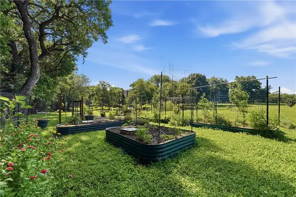 12904 Quail RDG, Lee's Summit, MO 64086