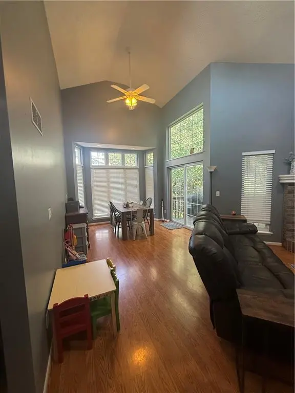 510 S Dyer ST, Odessa, MO 64076