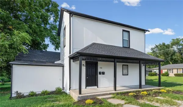 106 E Buchanan ST, Richmond, MO 64085