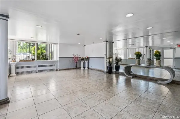 3425 150th Street #1J, Flushing, NY 11354