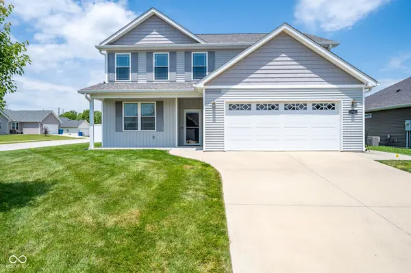 72 Briarwood CT, Greencastle, IN 46135