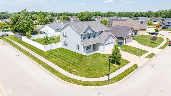 72 Briarwood CT, Greencastle, IN 46135