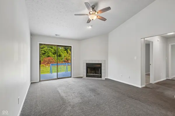 5654 Crown Vetch PL, Indianapolis, IN 46254