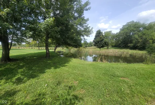 6196 S 300 E, Markleville, IN 46056