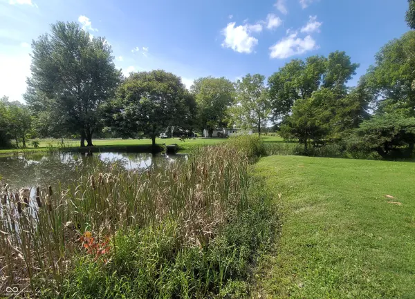 6196 S 300 E, Markleville, IN 46056