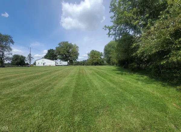 6196 S 300 E, Markleville, IN 46056