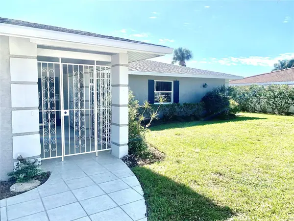 1714 MEADOWOOD ST, Sarasota, FL 34231