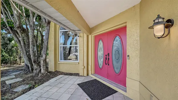 2429 WHIPPOORWILL CIR, Sarasota, FL 34231