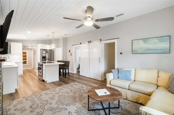 2537 ASHTON RD, Sarasota, FL 34231