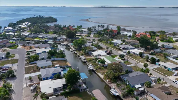 6811 GEORGIA AVE, Bradenton, FL 34207