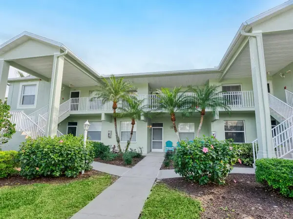4645 TOWER HILL LN #2522, Sarasota, FL 34238