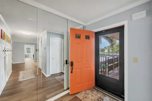 8162 TERRACE GARDEN DR N #204, St Petersburg, FL 33709