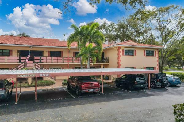 8162 TERRACE GARDEN DR N #204, St Petersburg, FL 33709