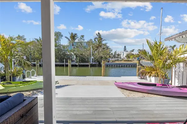 26 SEASIDE CT, Holmes Beach, FL 34217