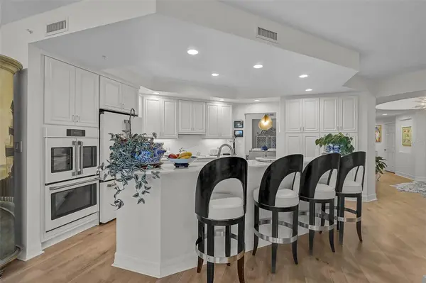 385 N POINT RD #304, Osprey, FL 34229