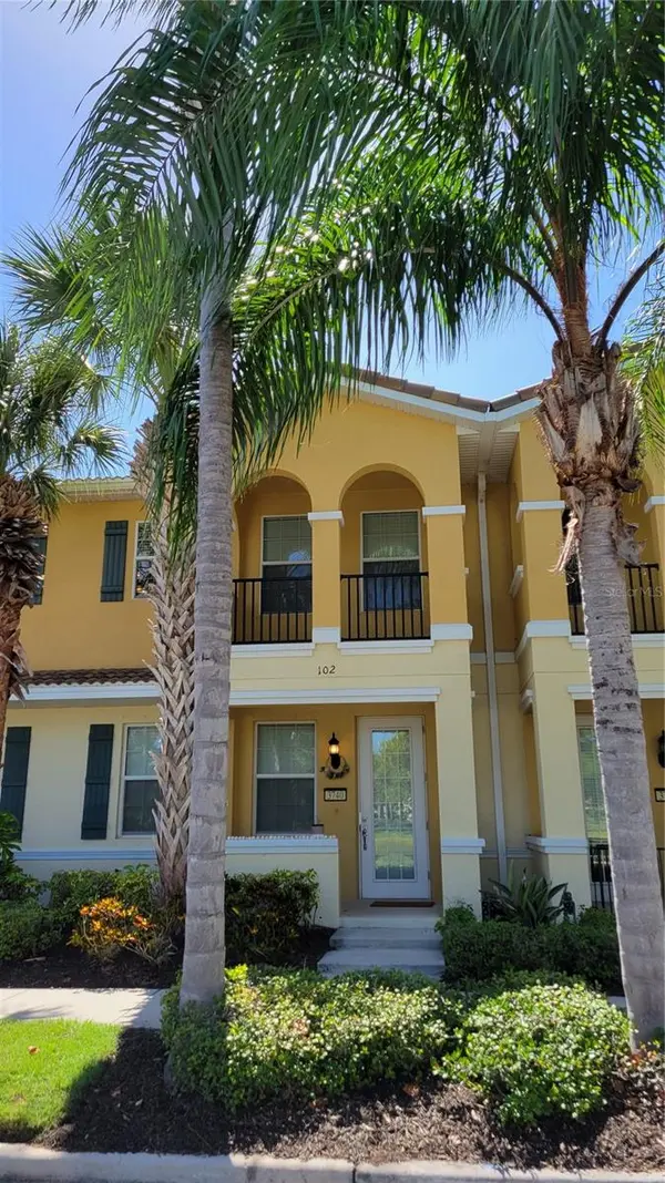 3740 82ND AVENUE CIR E #102, Sarasota, FL 34243