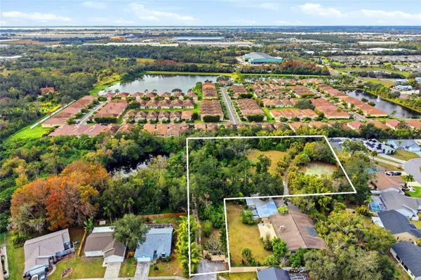 7808 34TH CT E, Sarasota, FL 34243