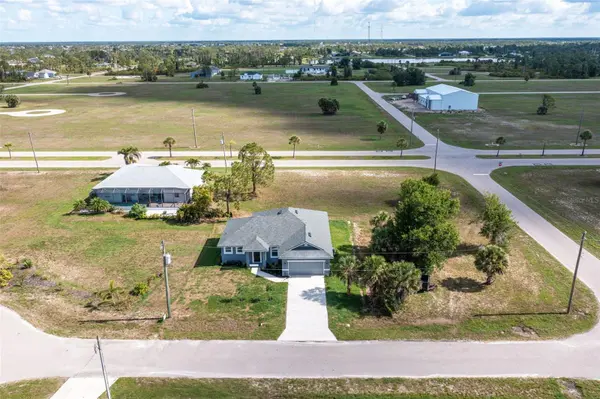 8 CLEAT CT, Placida, FL 33946