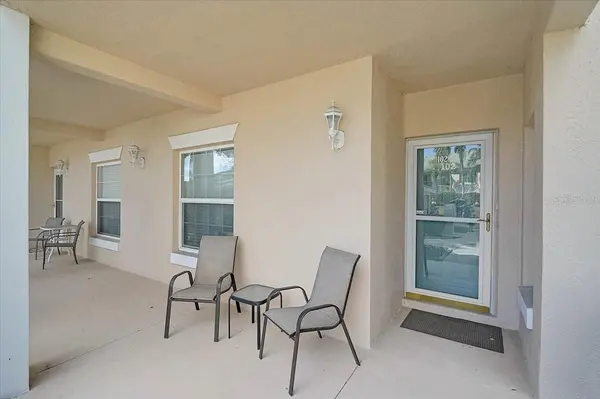 4215 CADDIE DR E #102, Bradenton, FL 34203