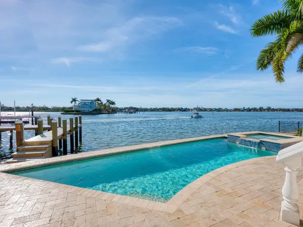 1500 CARIBBEAN DR, Sarasota, FL 34231