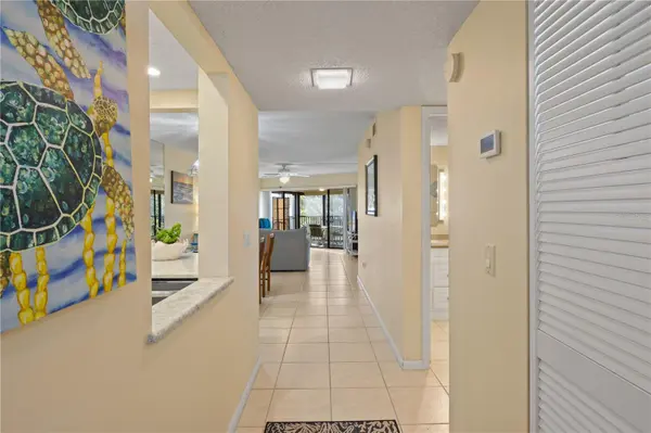 5608 GULF DR #104, Holmes Beach, FL 34217