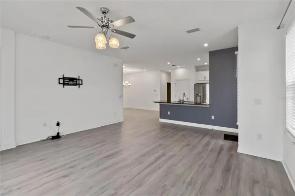 10934 WENDOVER DR, Palmetto, FL 34221