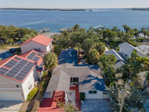2316 CANASTA DR, Bradenton Beach, FL 34217