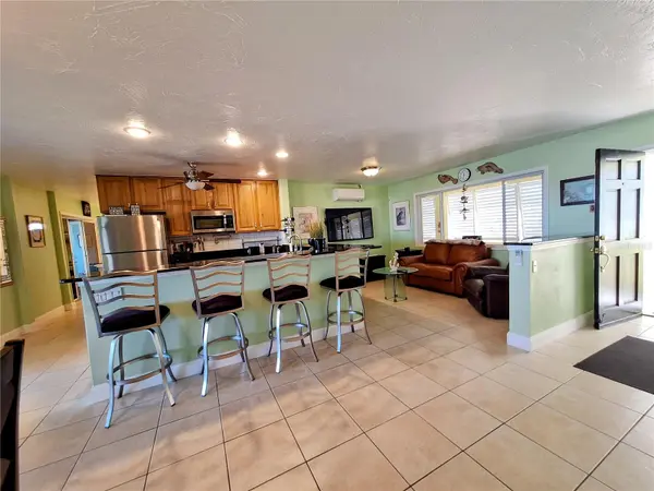 218 22ND ST NE, Bradenton, FL 34208