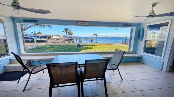 218 22ND ST NE, Bradenton, FL 34208