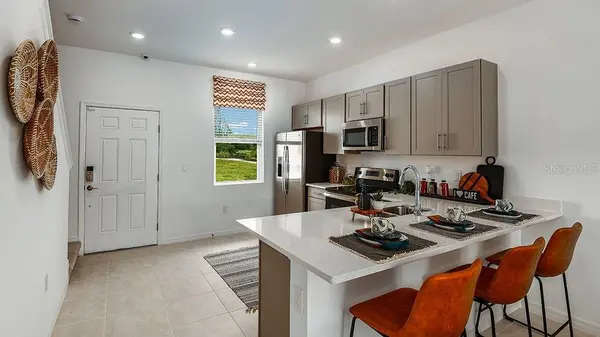 10645 ORBIT TER, Sarasota, FL 34241