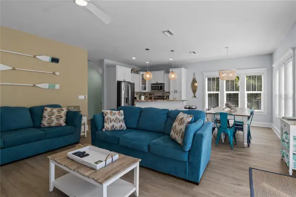 6908 HOLMES BLVD, Holmes Beach, FL 34217