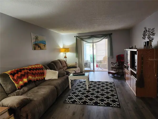 3064 LAKE BAYSHORE DR #115, Bradenton, FL 34205