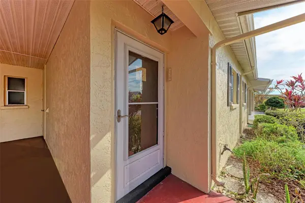 390 301 BLVD W #8C, Bradenton, FL 34205