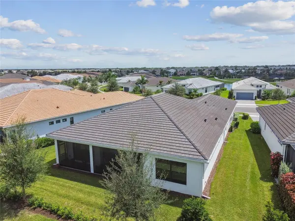 4952 SURFSIDE CIR, Bradenton, FL 34211
