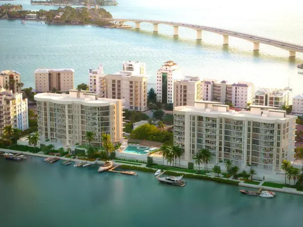 550 GOLDEN GATE POINT #503, Sarasota, FL 34236