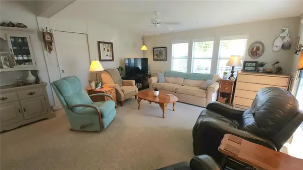 3333 26TH AVE E #1215, Bradenton, FL 34208