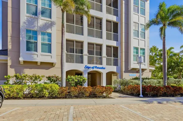 395 ARUBA CIR #303, Bradenton, FL 34209